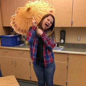 Meet your Posher, Kendra